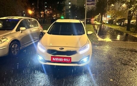 KIA cee'd III, 2016 год, 900 000 рублей, 2 фотография