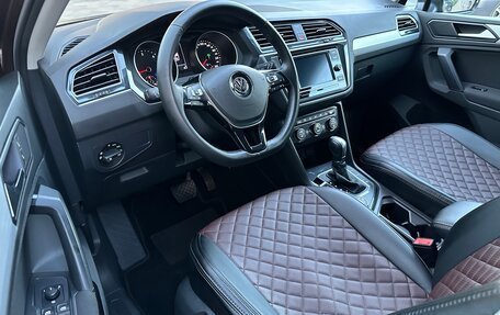 Volkswagen Tiguan II, 2018 год, 3 150 000 рублей, 14 фотография