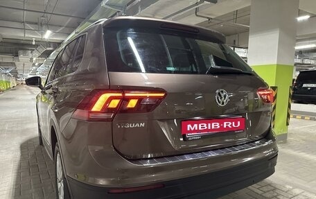 Volkswagen Tiguan II, 2018 год, 3 150 000 рублей, 4 фотография