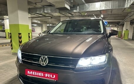 Volkswagen Tiguan II, 2018 год, 3 150 000 рублей, 10 фотография