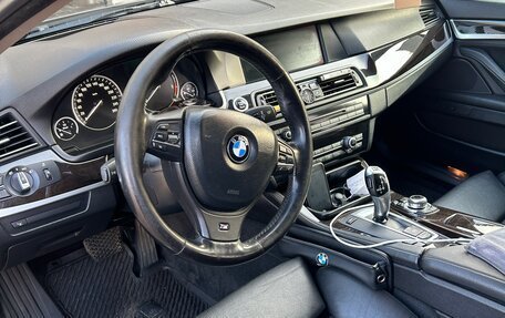 BMW 5 серия, 2011 год, 2 000 000 рублей, 3 фотография