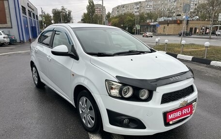 Chevrolet Aveo III, 2014 год, 635 000 рублей, 3 фотография