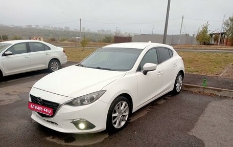 Mazda 3, 2014 год, 1 350 000 рублей, 2 фотография