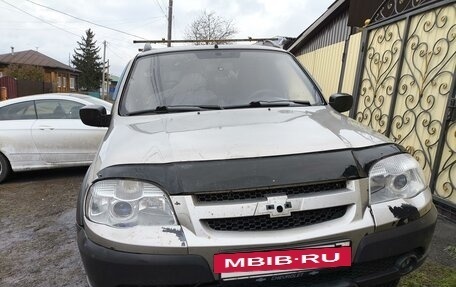 Chevrolet Niva I рестайлинг, 2009 год, 420 000 рублей, 4 фотография