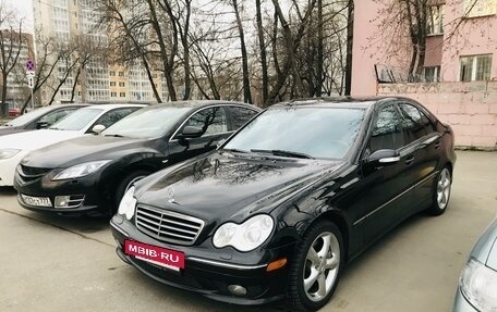 Mercedes-Benz C-Класс, 2004 год, 750 000 рублей, 7 фотография