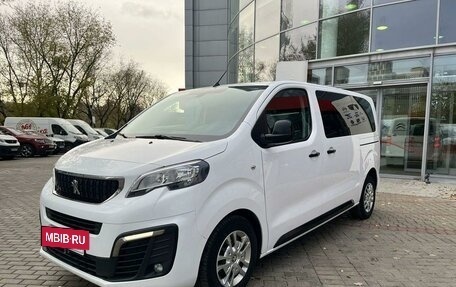 Peugeot Traveller I, 2021 год, 3 270 000 рублей, 3 фотография