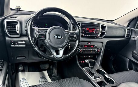 KIA Sportage IV рестайлинг, 2017 год, 2 300 000 рублей, 12 фотография