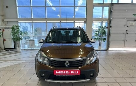 Renault Sandero I, 2013 год, 900 000 рублей, 3 фотография