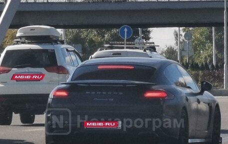 Porsche Panamera II рестайлинг, 2013 год, 4 400 000 рублей, 4 фотография