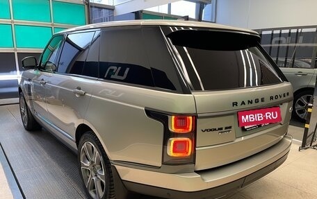 Land Rover Range Rover IV рестайлинг, 2018 год, 10 000 000 рублей, 4 фотография