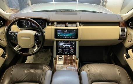 Land Rover Range Rover IV рестайлинг, 2018 год, 10 000 000 рублей, 26 фотография