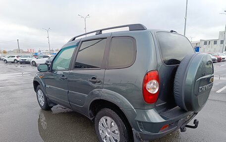 Chevrolet Niva I рестайлинг, 2010 год, 559 000 рублей, 5 фотография