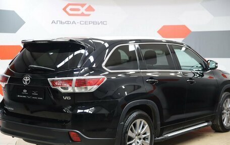 Toyota Highlander III, 2014 год, 3 390 000 рублей, 5 фотография