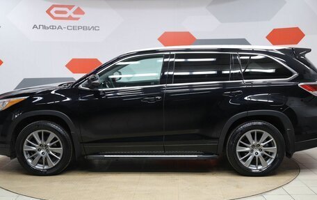 Toyota Highlander III, 2014 год, 3 390 000 рублей, 8 фотография