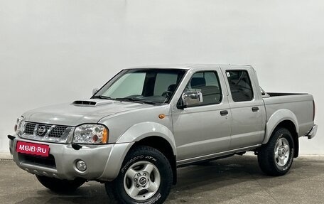 Nissan NP300, 2012 год, 1 198 000 рублей, 1 фотография