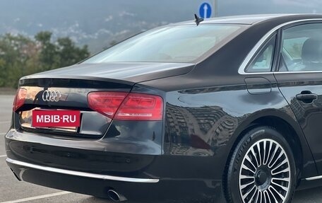 Audi A8, 2011 год, 1 750 000 рублей, 16 фотография