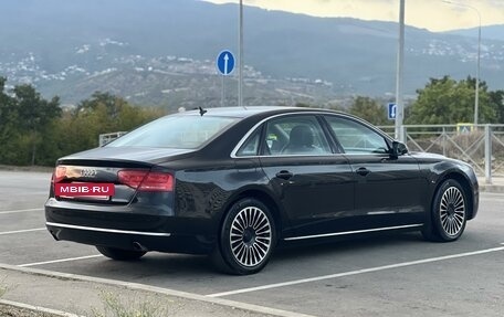 Audi A8, 2011 год, 1 750 000 рублей, 14 фотография