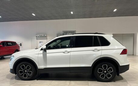 Volkswagen Tiguan II, 2020 год, 2 555 000 рублей, 6 фотография