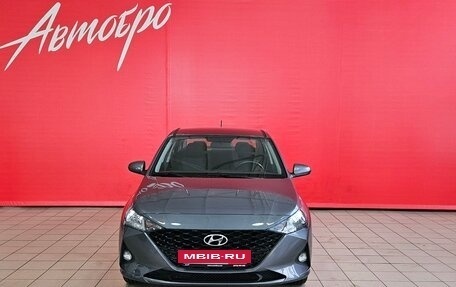 Hyundai Solaris II рестайлинг, 2021 год, 1 725 000 рублей, 8 фотография