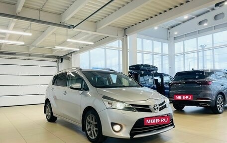 Toyota Verso I, 2013 год, 1 679 000 рублей, 8 фотография