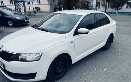 Skoda Rapid I, 2019 год, 1 330 000 рублей, 2 фотография