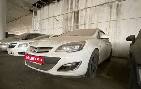 Opel Astra J, 2013 год, 850 000 рублей, 3 фотография