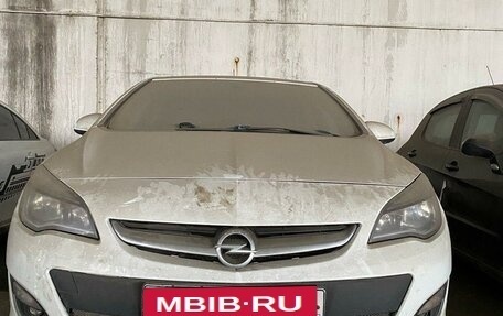 Opel Astra J, 2013 год, 850 000 рублей, 2 фотография