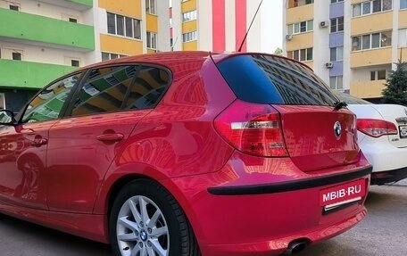 BMW 1 серия, 2008 год, 995 000 рублей, 6 фотография