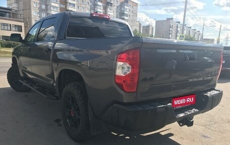 Toyota Tundra II, 2021 год, 7 600 000 рублей, 5 фотография