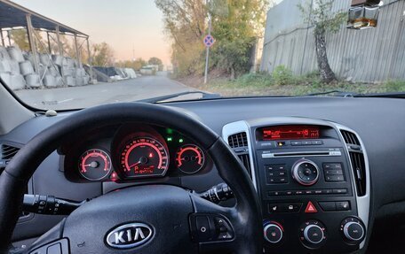 KIA cee'd I рестайлинг, 2010 год, 770 000 рублей, 9 фотография