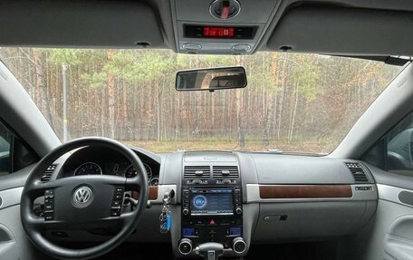 Volkswagen Touareg III, 2007 год, 999 000 рублей, 10 фотография