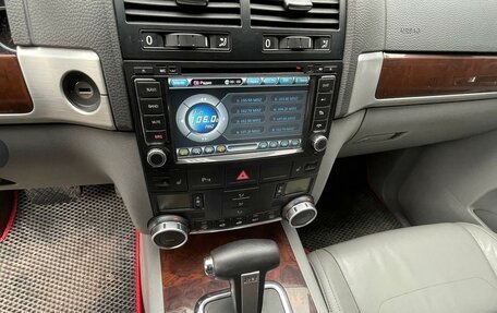 Volkswagen Touareg III, 2007 год, 999 000 рублей, 12 фотография