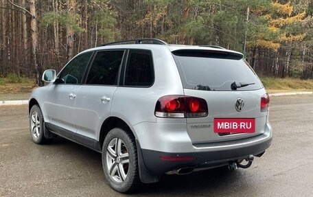 Volkswagen Touareg III, 2007 год, 999 000 рублей, 4 фотография