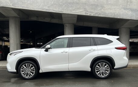 Toyota Highlander, 2024 год, 6 750 000 рублей, 5 фотография