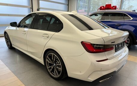 BMW 3 серия, 2019 год, 6 490 000 рублей, 4 фотография