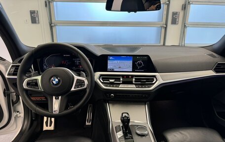 BMW 3 серия, 2019 год, 6 490 000 рублей, 16 фотография