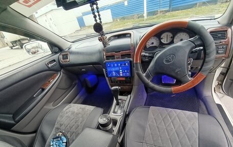 Toyota Caldina, 2001 год, 700 000 рублей, 8 фотография