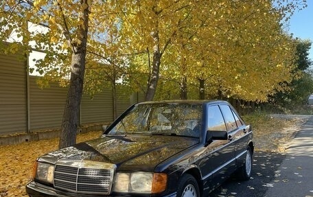 Mercedes-Benz 190 (W201), 1992 год, 530 000 рублей, 2 фотография