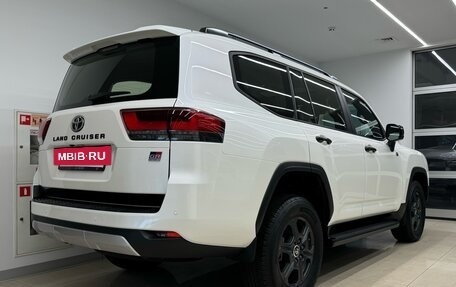 Toyota Land Cruiser, 2021 год, 15 600 000 рублей, 5 фотография