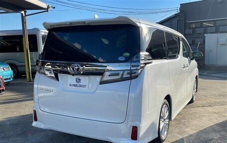 Toyota Vellfire II, 2022 год, 4 200 000 рублей, 7 фотография