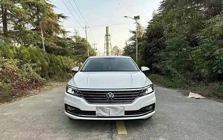 Volkswagen Lavida, 2021 год, 1 100 000 рублей, 3 фотография