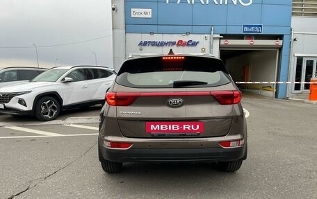 KIA Sportage IV рестайлинг, 2018 год, 2 180 000 рублей, 3 фотография