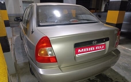 Hyundai Accent II, 2004 год, 310 000 рублей, 3 фотография