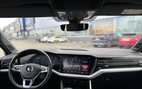 Volkswagen Touareg III, 2019 год, 6 190 000 рублей, 12 фотография