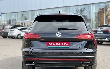 Volkswagen Touareg III, 2019 год, 6 190 000 рублей, 4 фотография