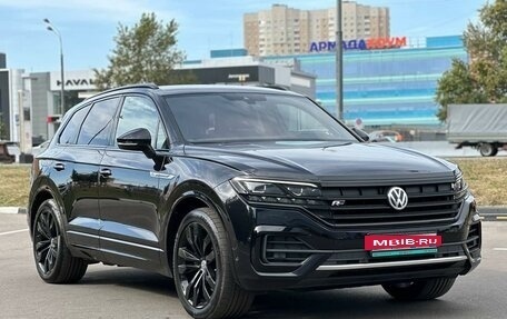 Volkswagen Touareg III, 2019 год, 6 190 000 рублей, 7 фотография