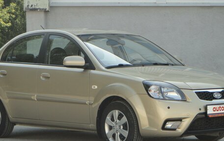 KIA Rio II, 2011 год, 850 000 рублей, 2 фотография