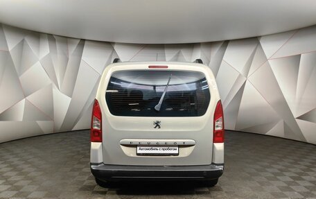 Peugeot Partner II рестайлинг 2, 2010 год, 427 000 рублей, 8 фотография