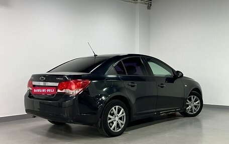 Chevrolet Cruze II, 2011 год, 617 000 рублей, 2 фотография