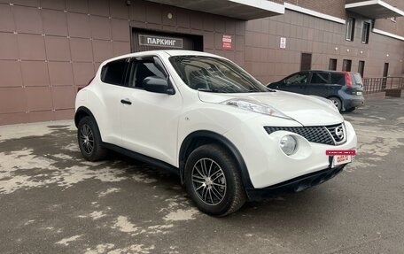 Nissan Juke II, 2014 год, 970 000 рублей, 2 фотография